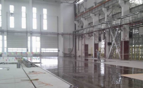 措美通用环氧地坪中涂